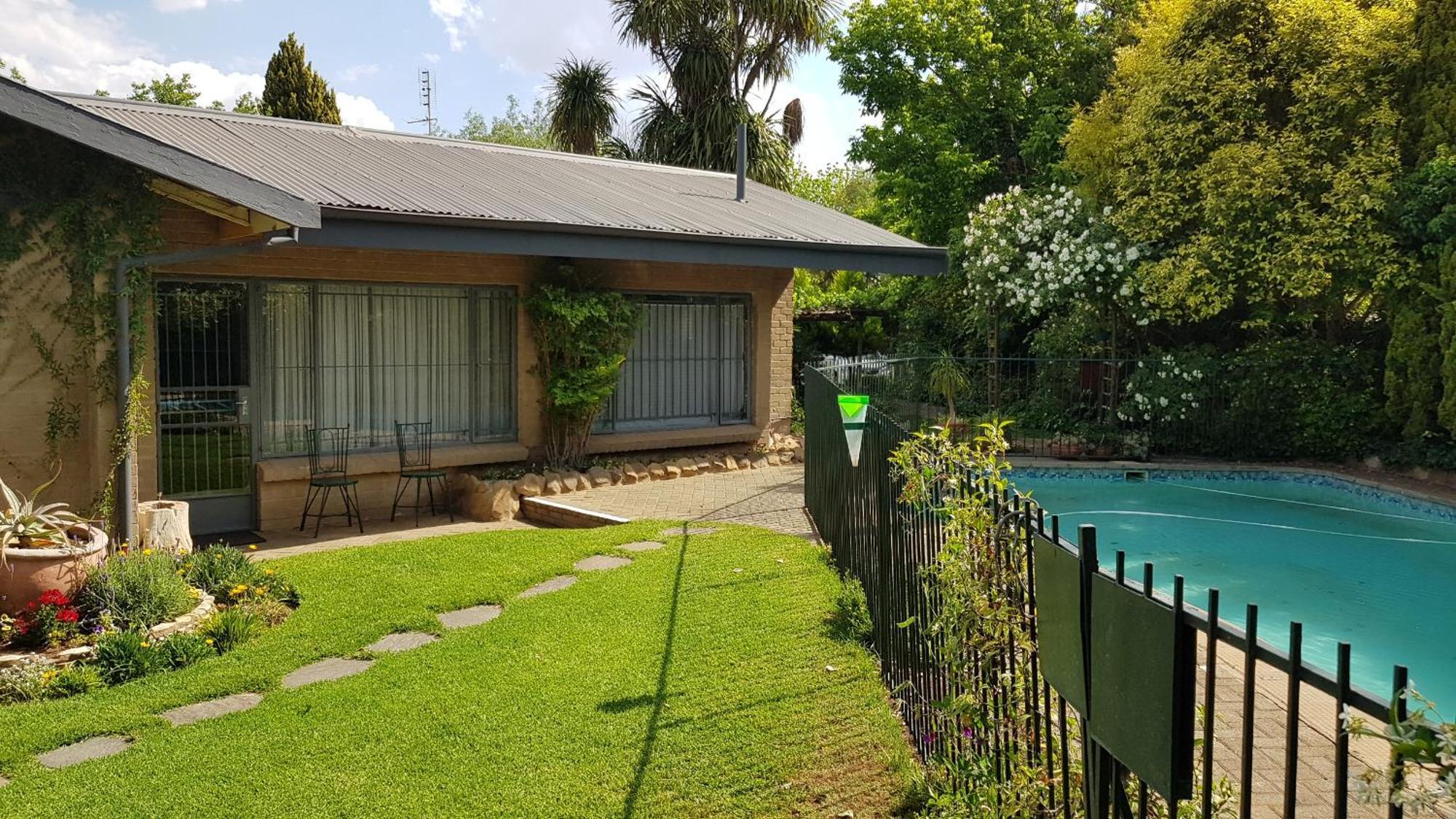 Dias Guest House Bloemfontein Exterior photo